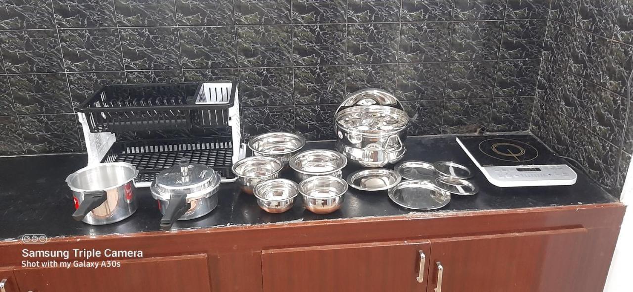 Madura Homestay - Gorgeous Home With 2Bhk 5 Minutes From Nh44 Madurai Eksteriør billede
