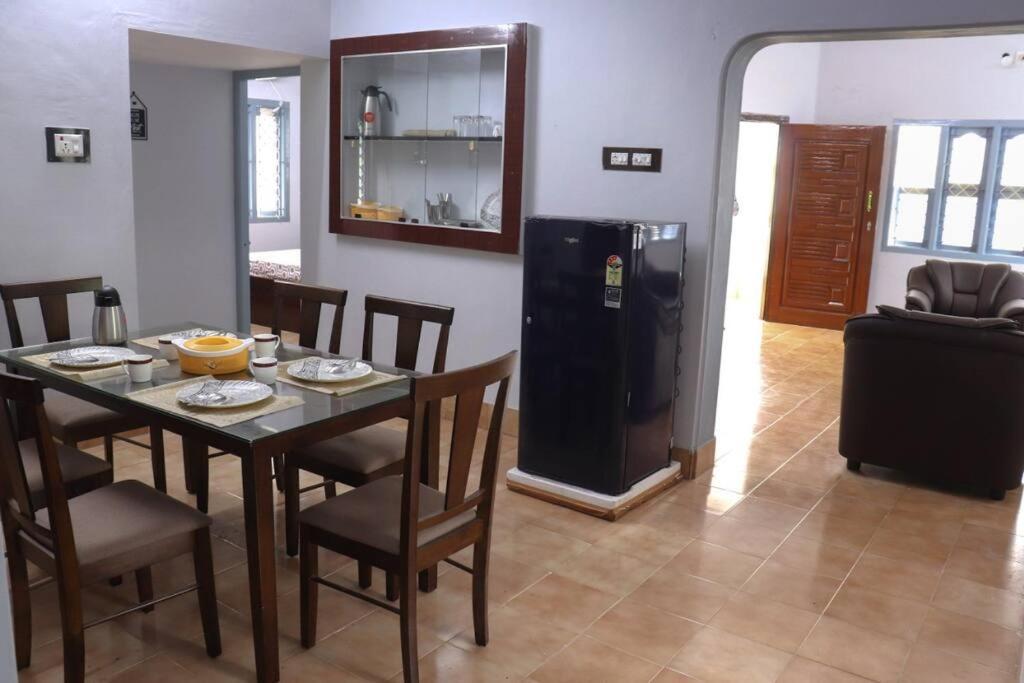Madura Homestay - Gorgeous Home With 2Bhk 5 Minutes From Nh44 Madurai Eksteriør billede